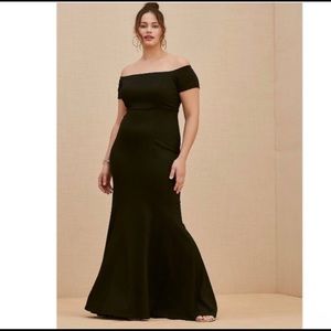 Torrid Special Occasion Black Ponte Off Shoulder Bodycon Maxi Gown Size 20